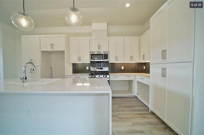 Foto del edificio - 313 College Ave