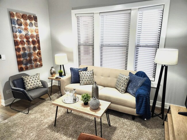 Foto del edificio - 3844 N Wilton Ave