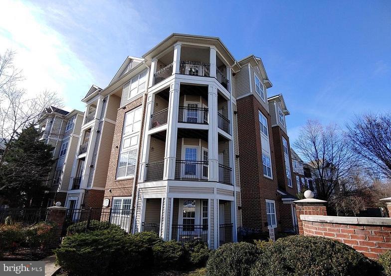 12949 Centre Park Cir Unit 207, Herndon, VA 20171 Apartment for Rent