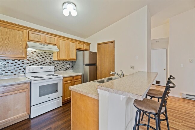 Building Photo - 1352 Cunat Ct