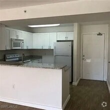 Building Photo - 8304 Key Royal Cir