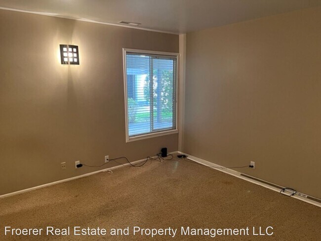 Foto del edificio - 2 br, 2 bath House - 5831 Waterbury Way B