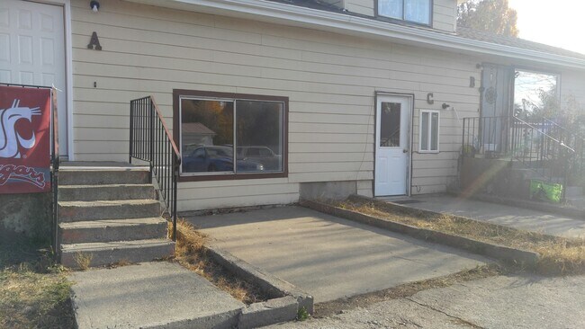 Front of apartment - 102 N 1st St