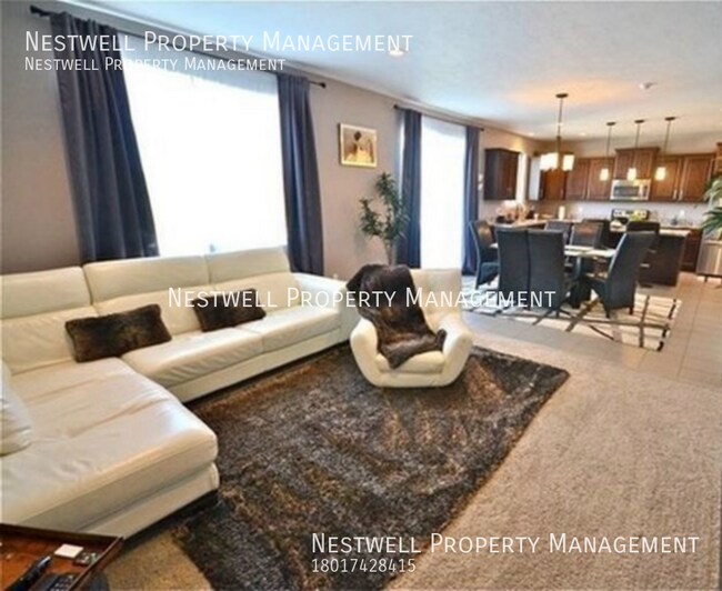 Foto del edificio - Gorgeous 3 Bedroom Home