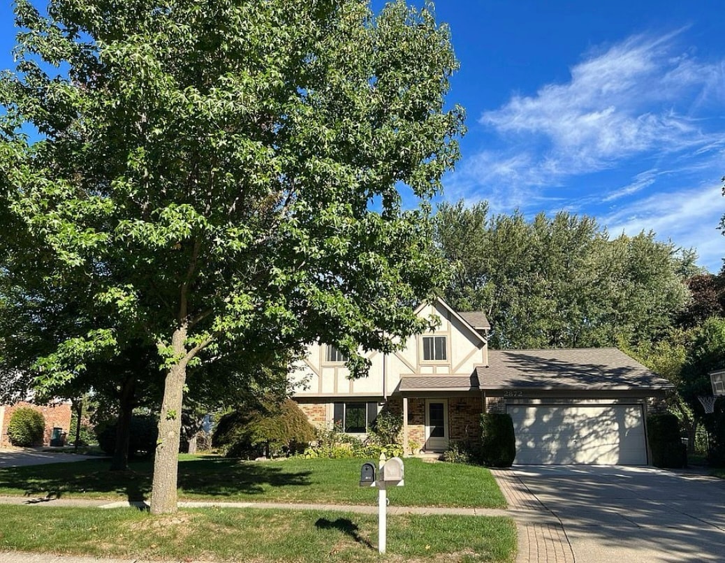 Primary Photo - 2872 Waterloo Dr