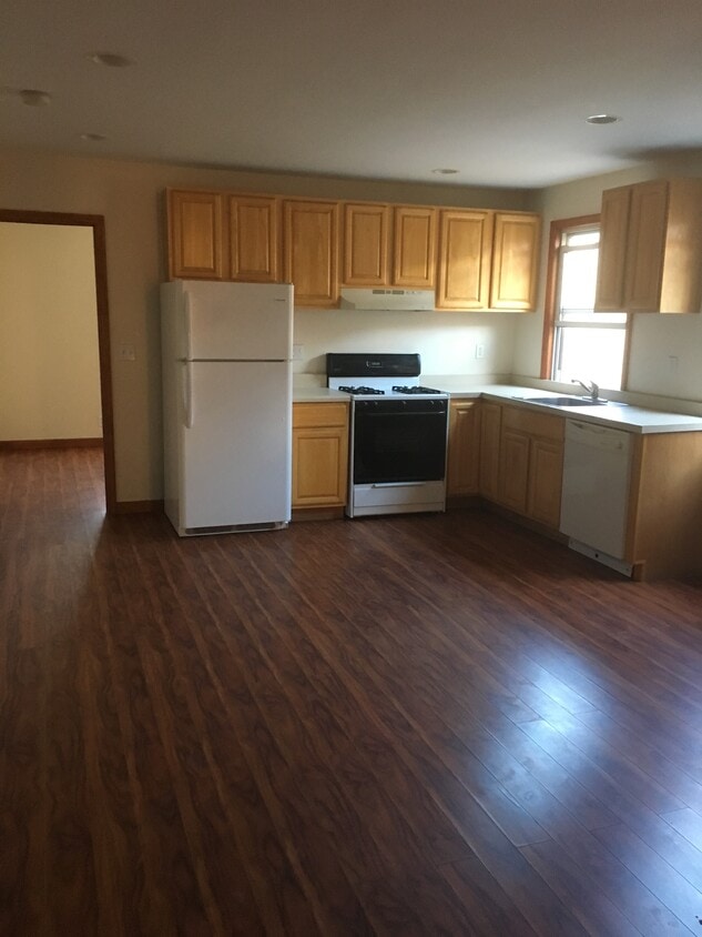 Primary Photo - 273 18th St