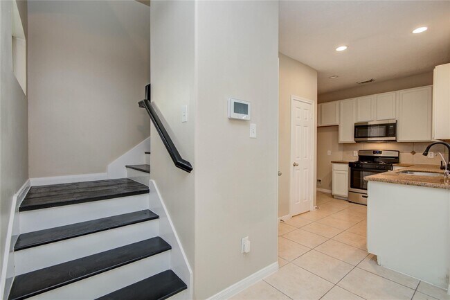 Foto del edificio - 8902 Edgebrook Dr