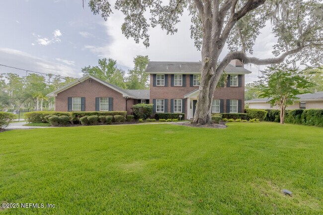 Foto del edificio - 11921 Little Creek Ln