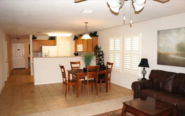 Foto del edificio - 26703 Redstone Hl