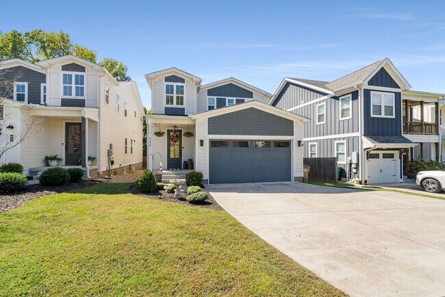 Foto del edificio - 429 Westboro Dr