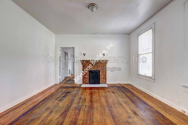 Foto del edificio - 1282 Baker Dr