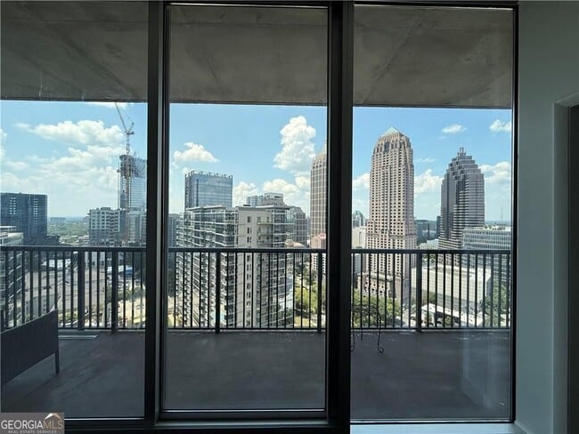 Foto del edificio - 1080 Peachtree St NE