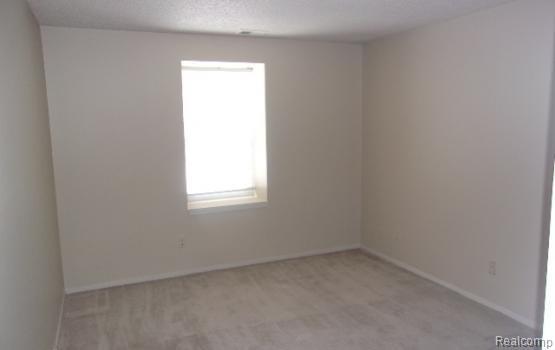 Foto del edificio - 5066 Harbor Oak Dr