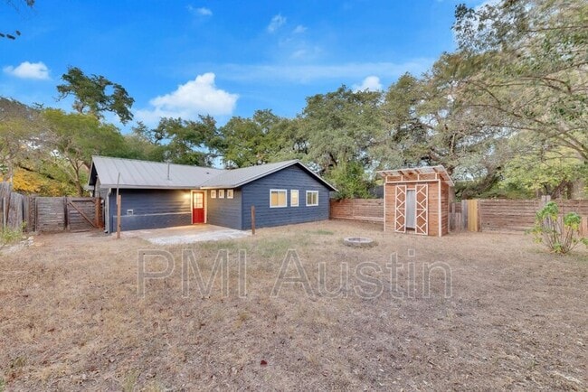 Building Photo - 907 Austin Highlands Blvd