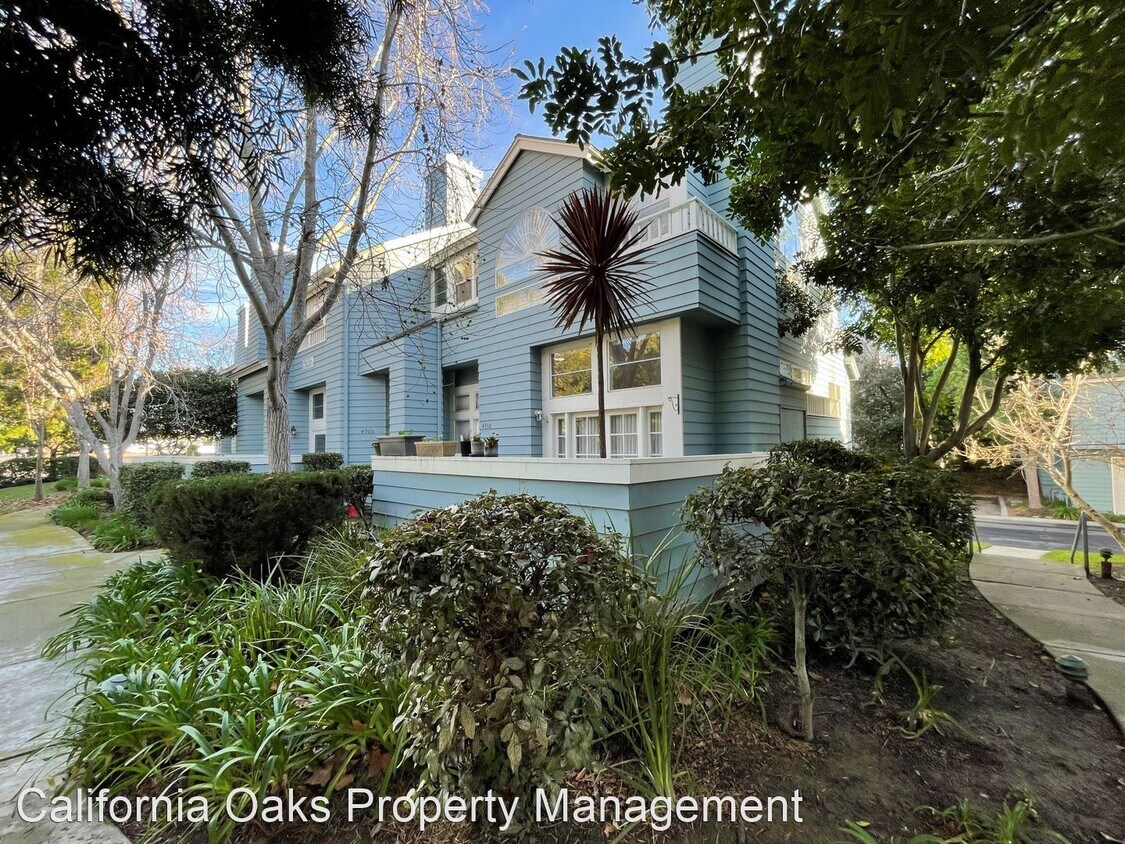 Primary Photo - 3 br, 2.5 bath House - 4958 Thille St