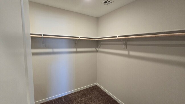 Building Photo - Beautiful NEW 3bd 2.5ba 2 car garage townhome.*Upgraded stainless steel appliances in kitchen w/ ...