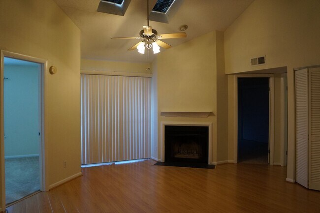 Foto del edificio - BEACH BOROUGH