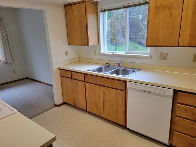 Foto del edificio - 2284 NW Hummingbird Dr