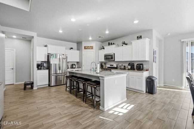 Foto del edificio - 1052 Summer Breeze Pl