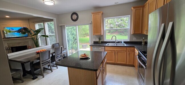 Foto del edificio - 14 Parkside Ct