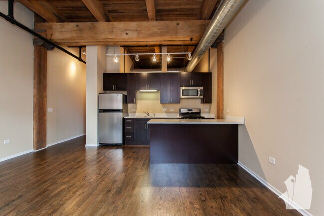 Foto del edificio - 1500 W Monroe St