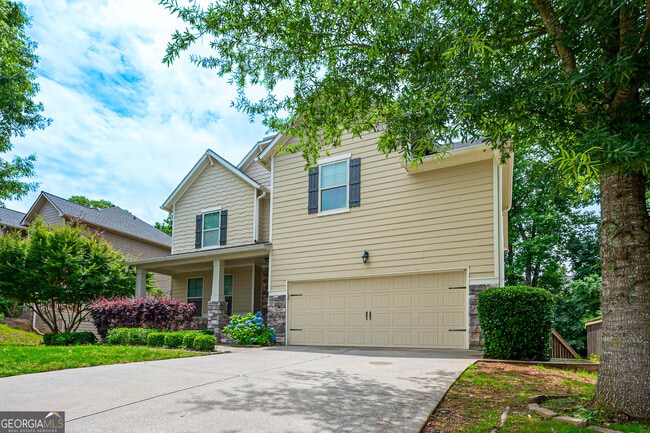Building Photo - 1675 Great Heron Cove