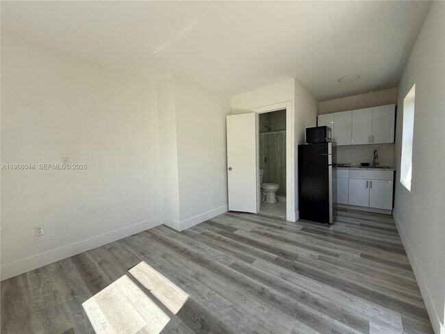 Foto del edificio - 2801 SW 26th St