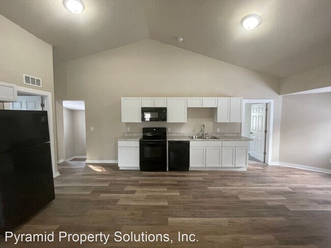 Building Photo - 4 br, 2.5 bath House - 1421 11th St