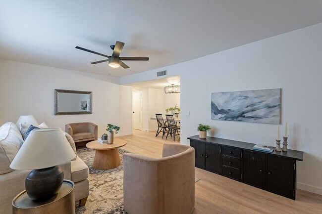 Building Photo - 2nd floor unit with all the upgrades!