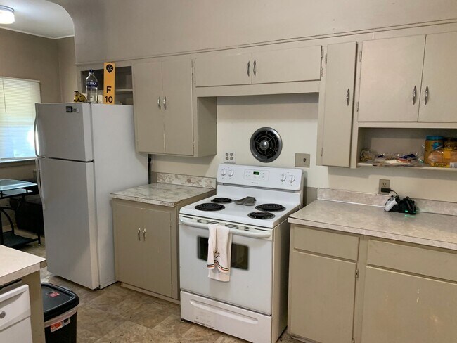 Foto del edificio - 1821 7th Ave