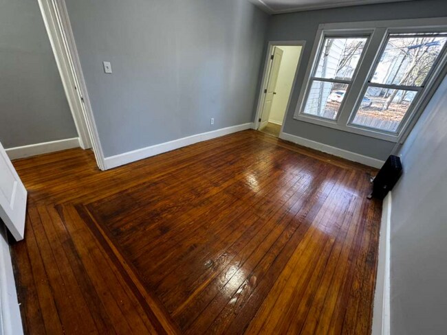 Building Photo - 65 N Grove St