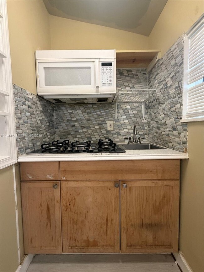 Building Photo - 6XXX Dawson St