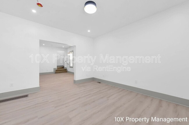 Building Photo - 207 N 22nd St
