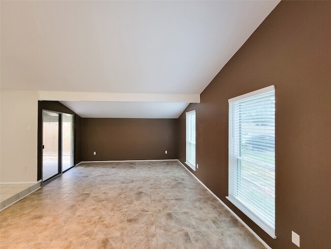 Building Photo - 16914 Judyleigh Dr