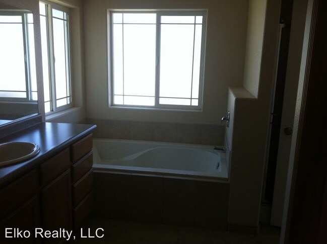 Foto del edificio - 4 br, 2 bath House - 2709 Sunnyside Avenue