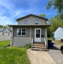 Building Photo - 810 Alliance Ave