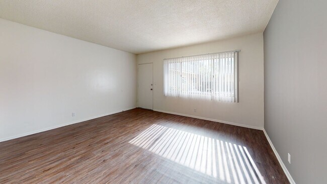 Foto del interior - 803 Java Ave Inglewood, CA 90301