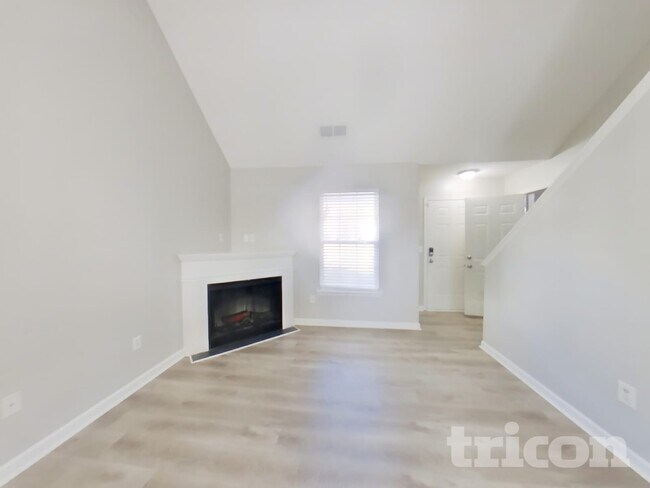 Foto del edificio - 225 Lossie Ln