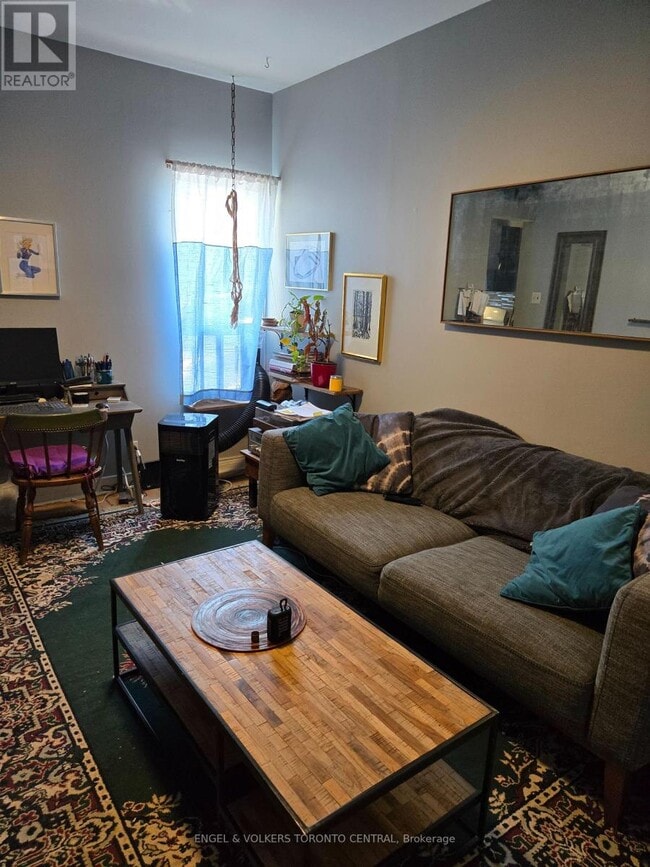 Photo du bâtiment - 132 De Grassi St