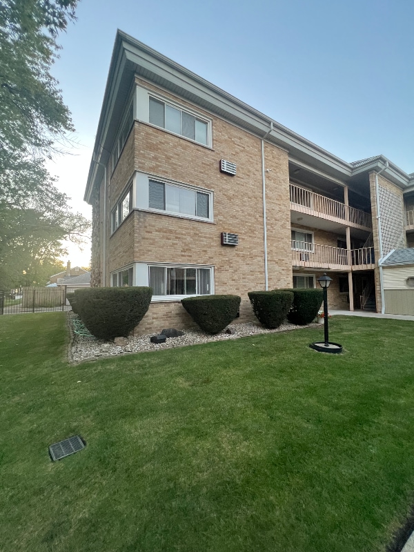 Foto del edificio - 7206 W Wellington Ave