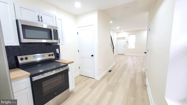 Foto del edificio - 1819 N Judson St