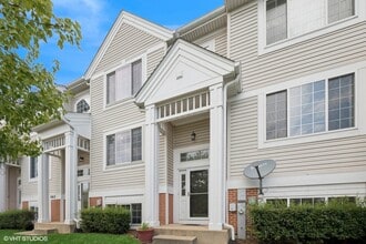 Building Photo - 983 Mayfair Ct