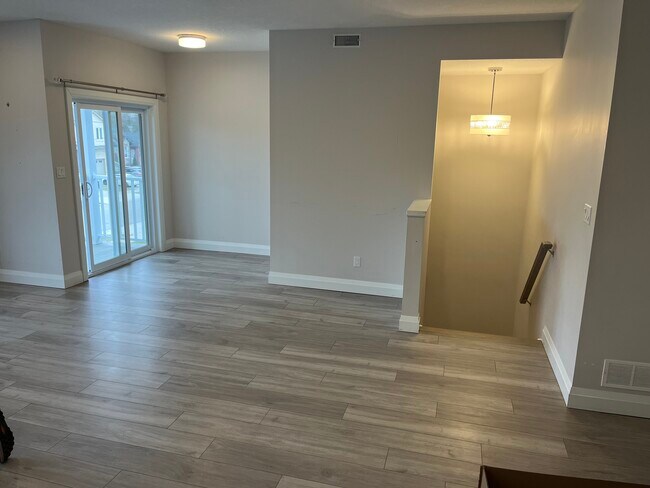 Photo du bâtiment - 32 Third Av