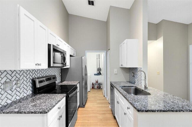 Foto del edificio - 2533 Grassy Point Dr
