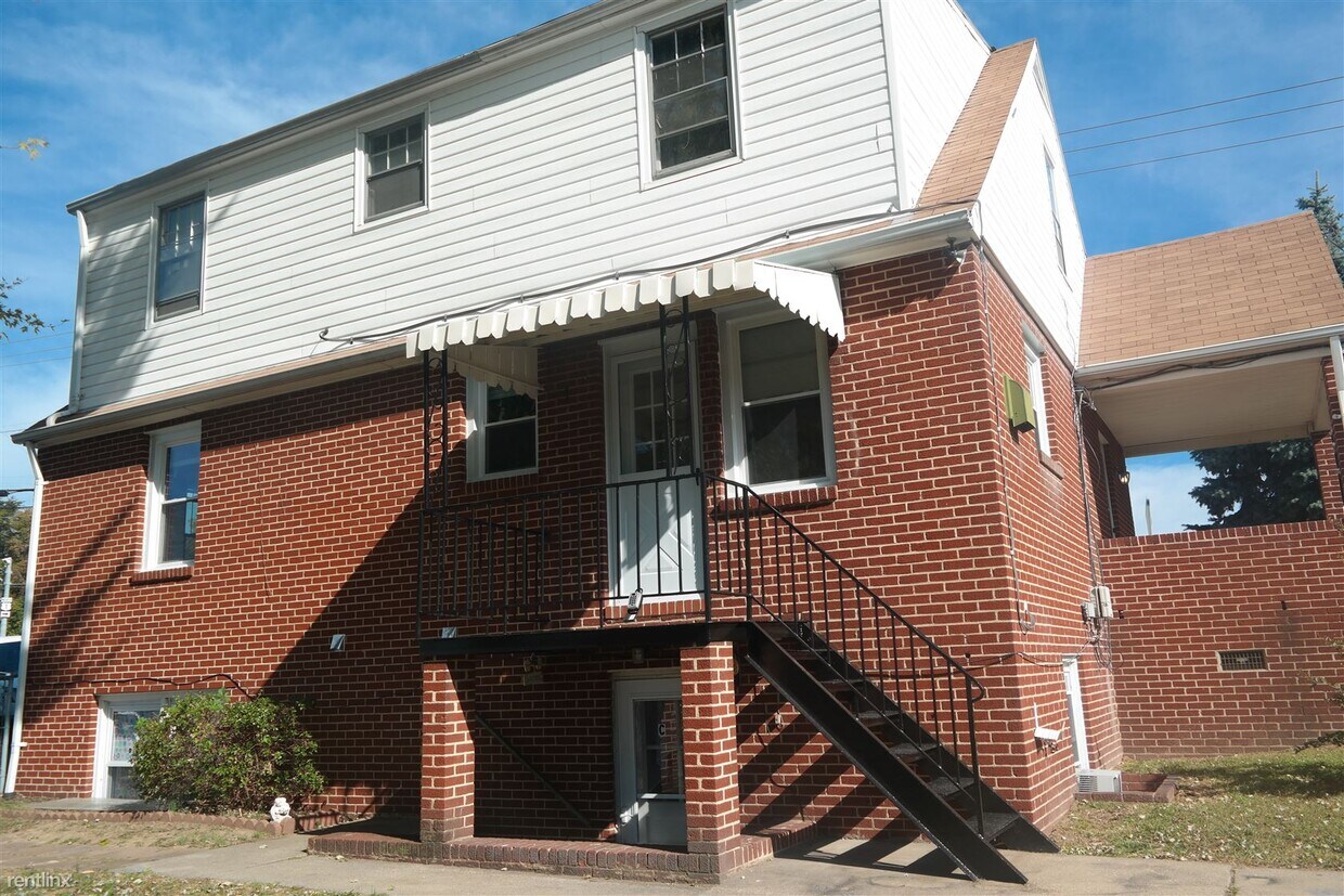 2 br, 1 bath - 4213 Ridge Rd # A - 2 br, 1 bath  - 4213 Ridge Rd # A