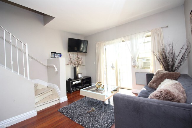 Building Photo - 3 br, 3 bath  - 1499 Bushwick Ave