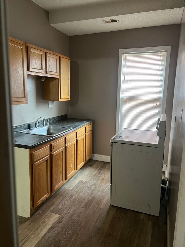 Cocina - 51 Seyms St