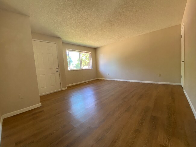 Foto del edificio - 818 E Princeton Ave