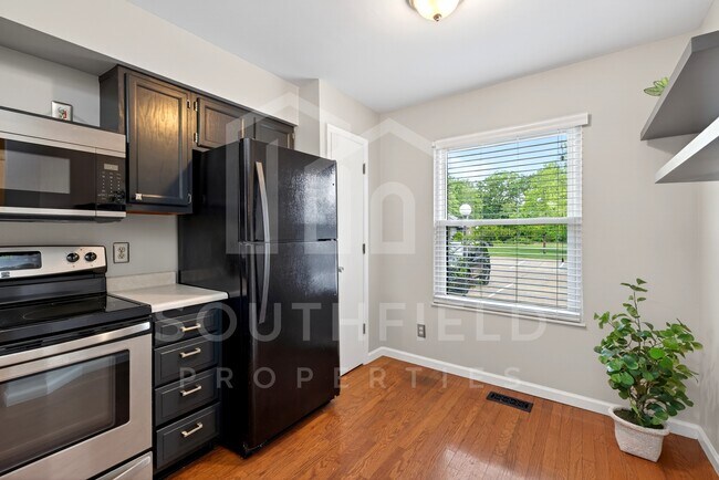 Building Photo - 1069 Crisfield Dr