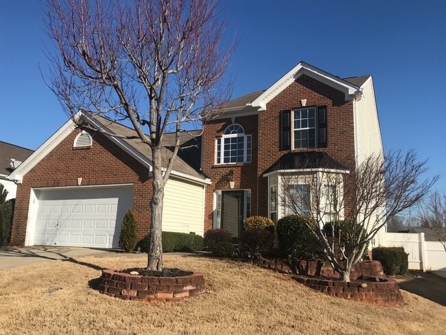 Building Photo - 113 Pennine Dr